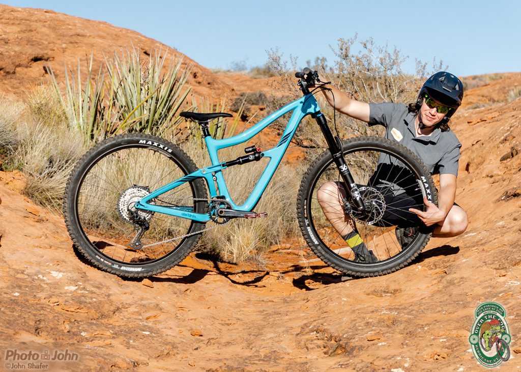 The blue Ibis Ripmo V2 looks good against Southern Utah's red rock. 